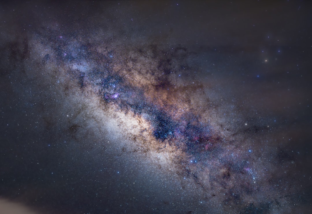 Record-Breaking Photograph Captures Milky Way's Central Core in Unprecedented Detail - Space Portal featured image