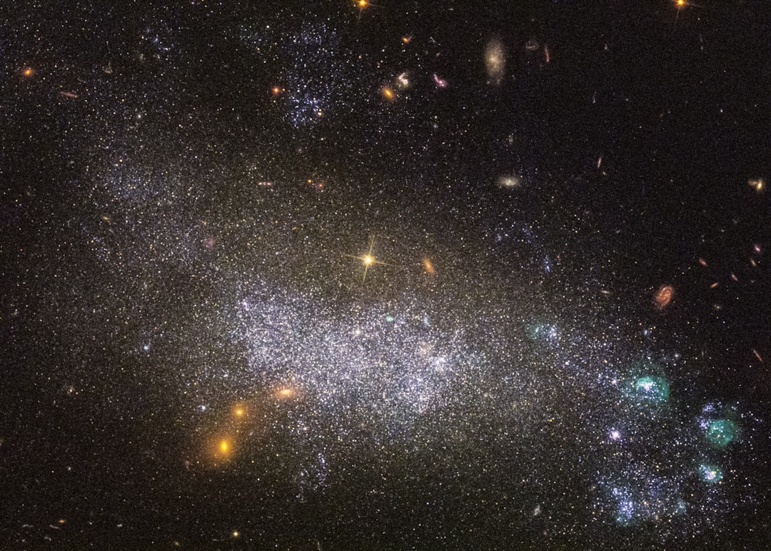 Scientists Discover Numerous Giant Hydrogen Gas Halos Around Ancient Galaxies