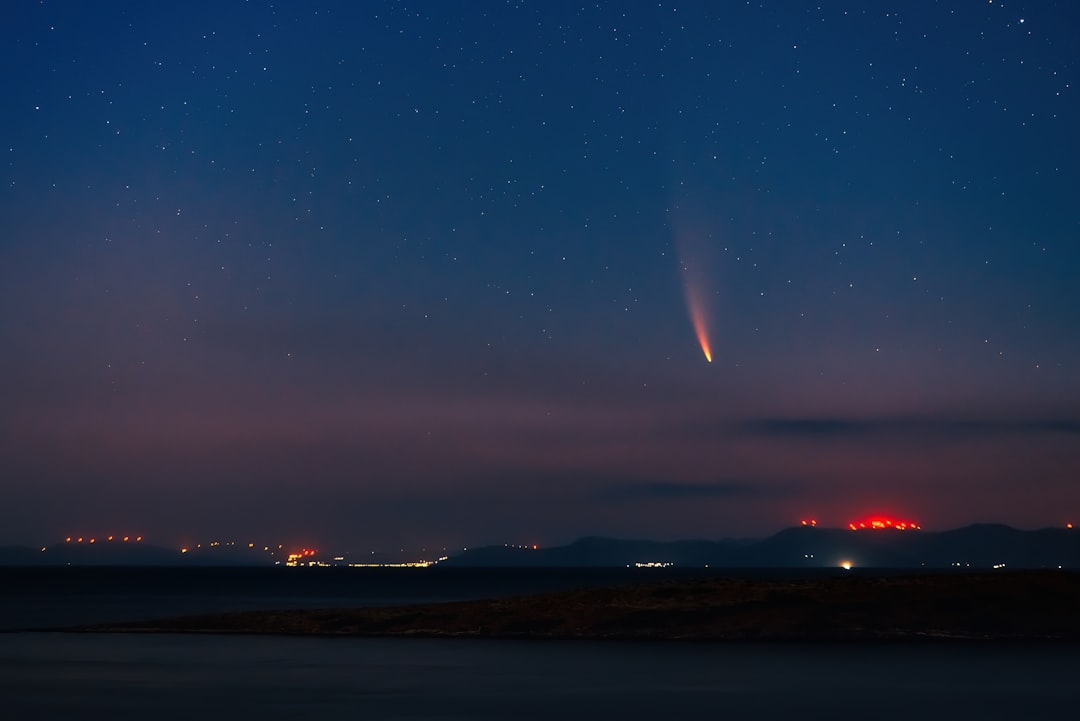 Spotting the Hard-to-Find Eta Aquariid Meteor Display This Spring