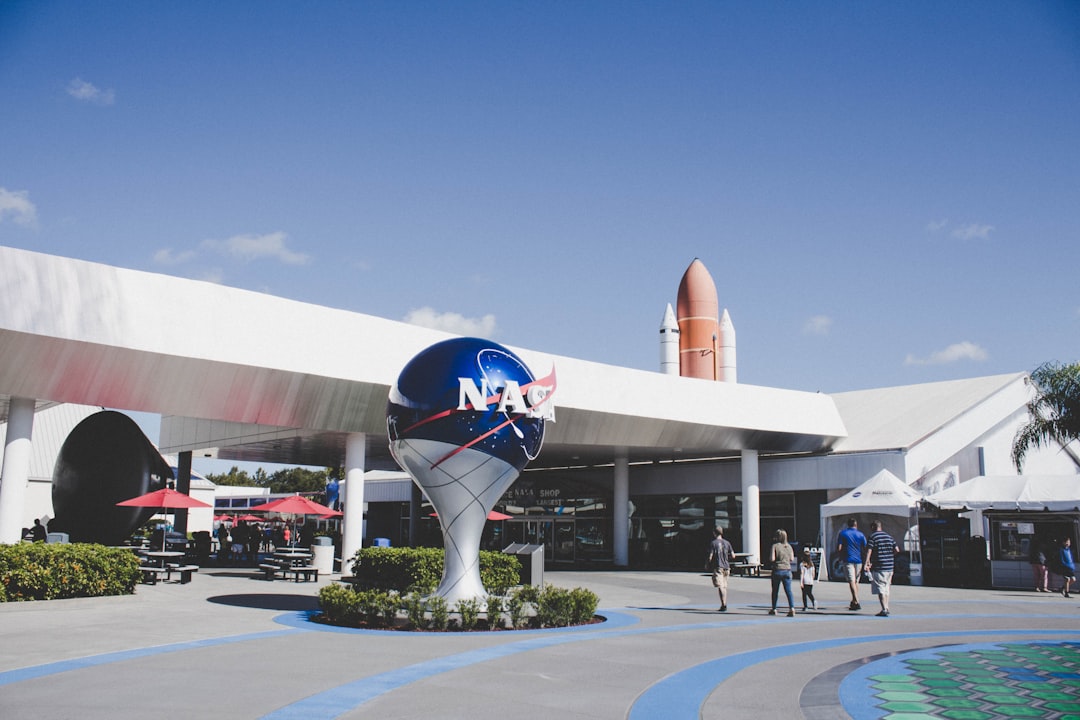 Space Agency Seeks Private Partners to Develop Moon Surface Systems - Space Portal featured image