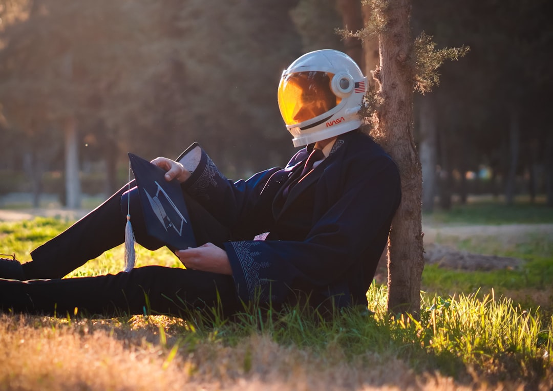 Scientists Predict Solar Outbursts Weeks in Advance - Space Portal featured image