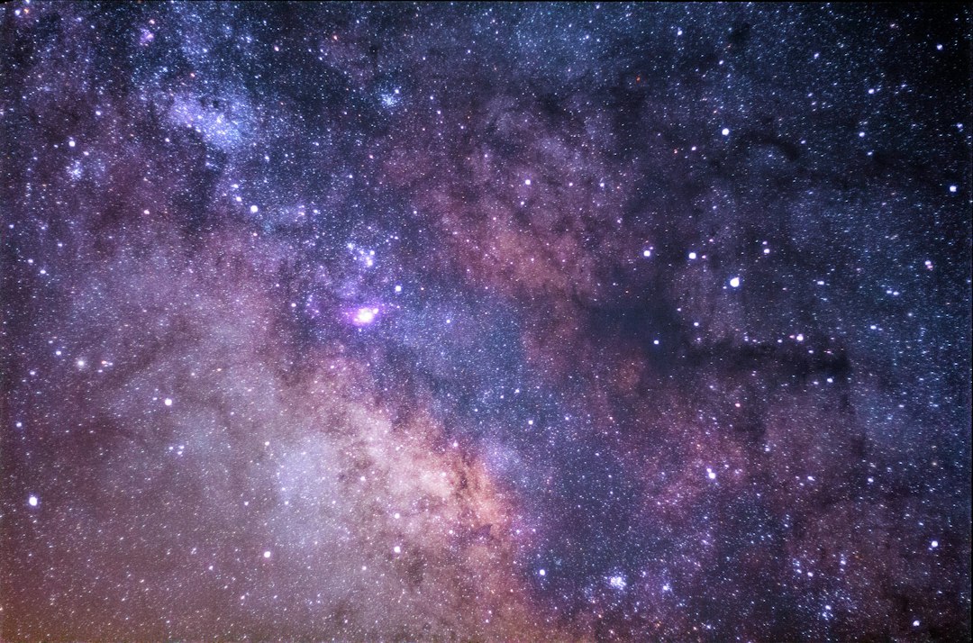 Peculiar Ancient Stars May Explain the Odd Shape of Early Galaxies